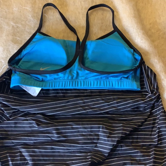 Nike racer back tankini - Picture 6 of 6
